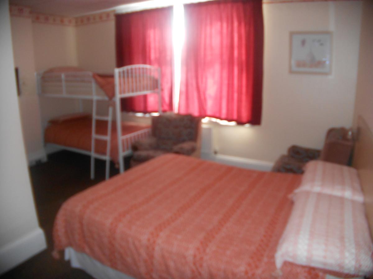 Bed and Breakfast St Annes Great Yarmouth Esterno foto