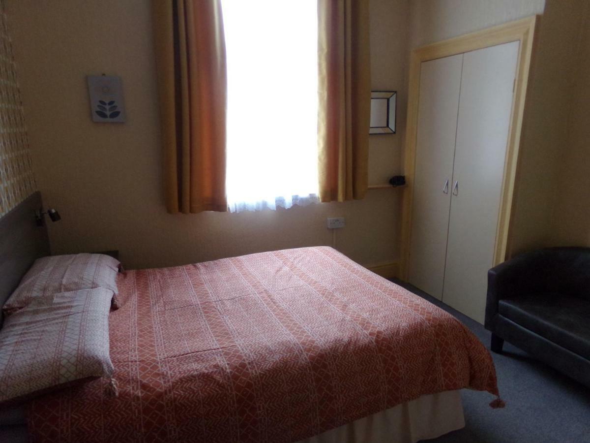 Bed and Breakfast St Annes Great Yarmouth Esterno foto