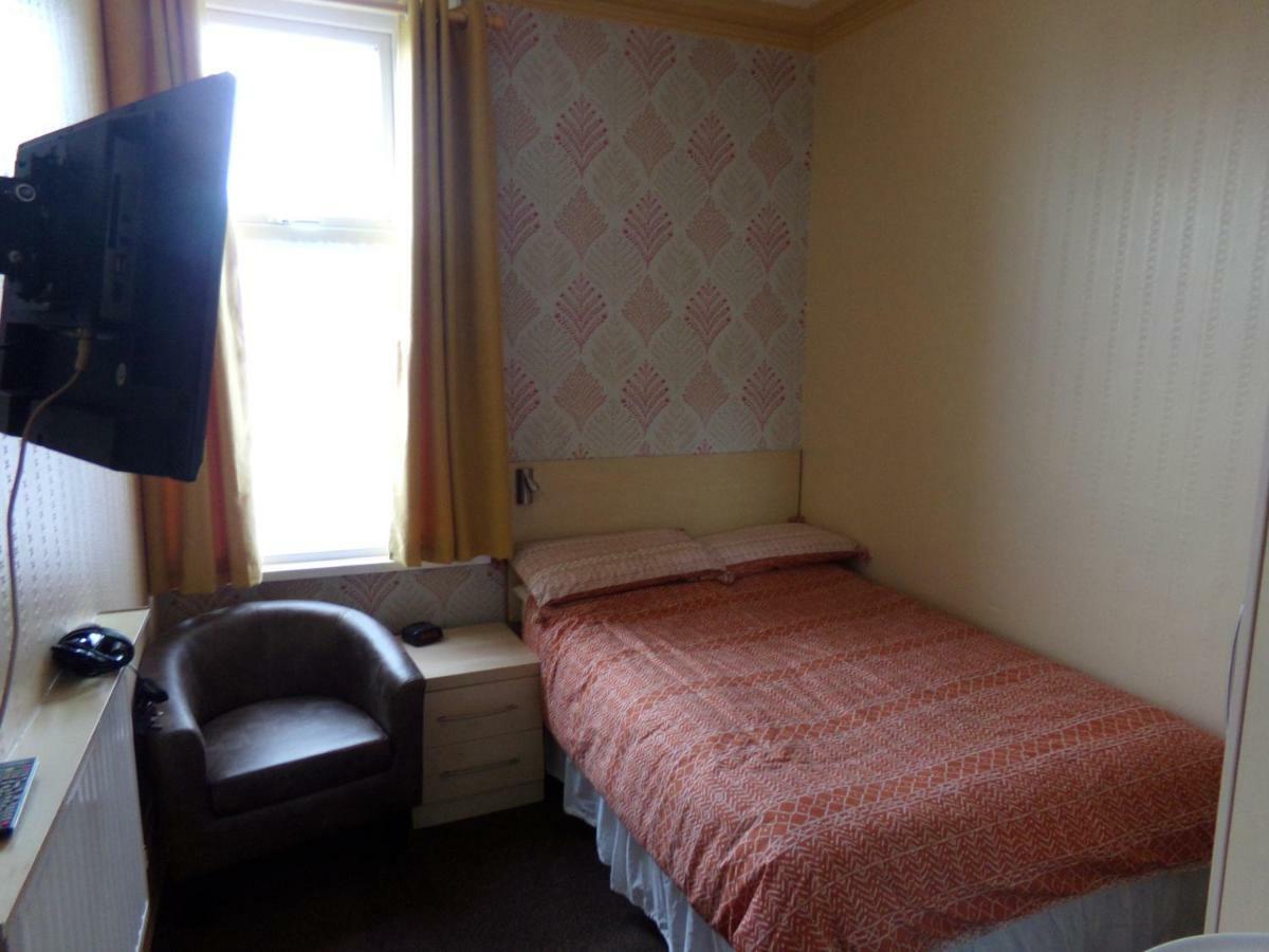 Bed and Breakfast St Annes Great Yarmouth Esterno foto